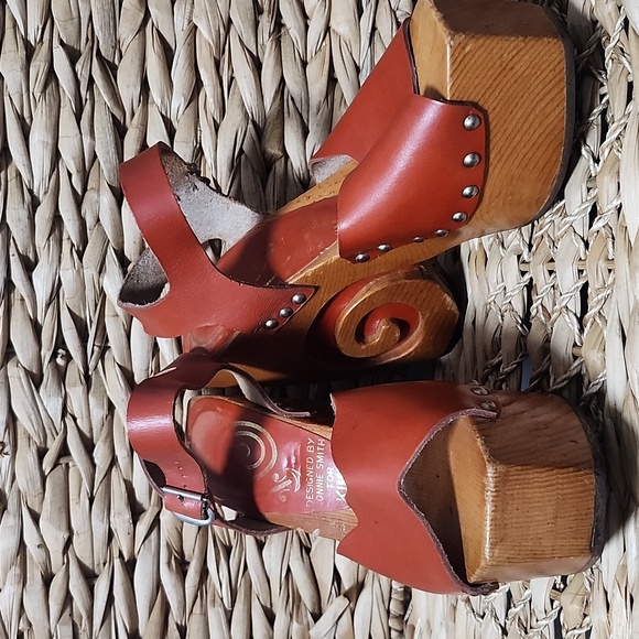 VTG 70s Bonnie Smith For KIMEL Women's Red Leather Platform Sandals Shoes Sz 6 - Picture 2 of 13